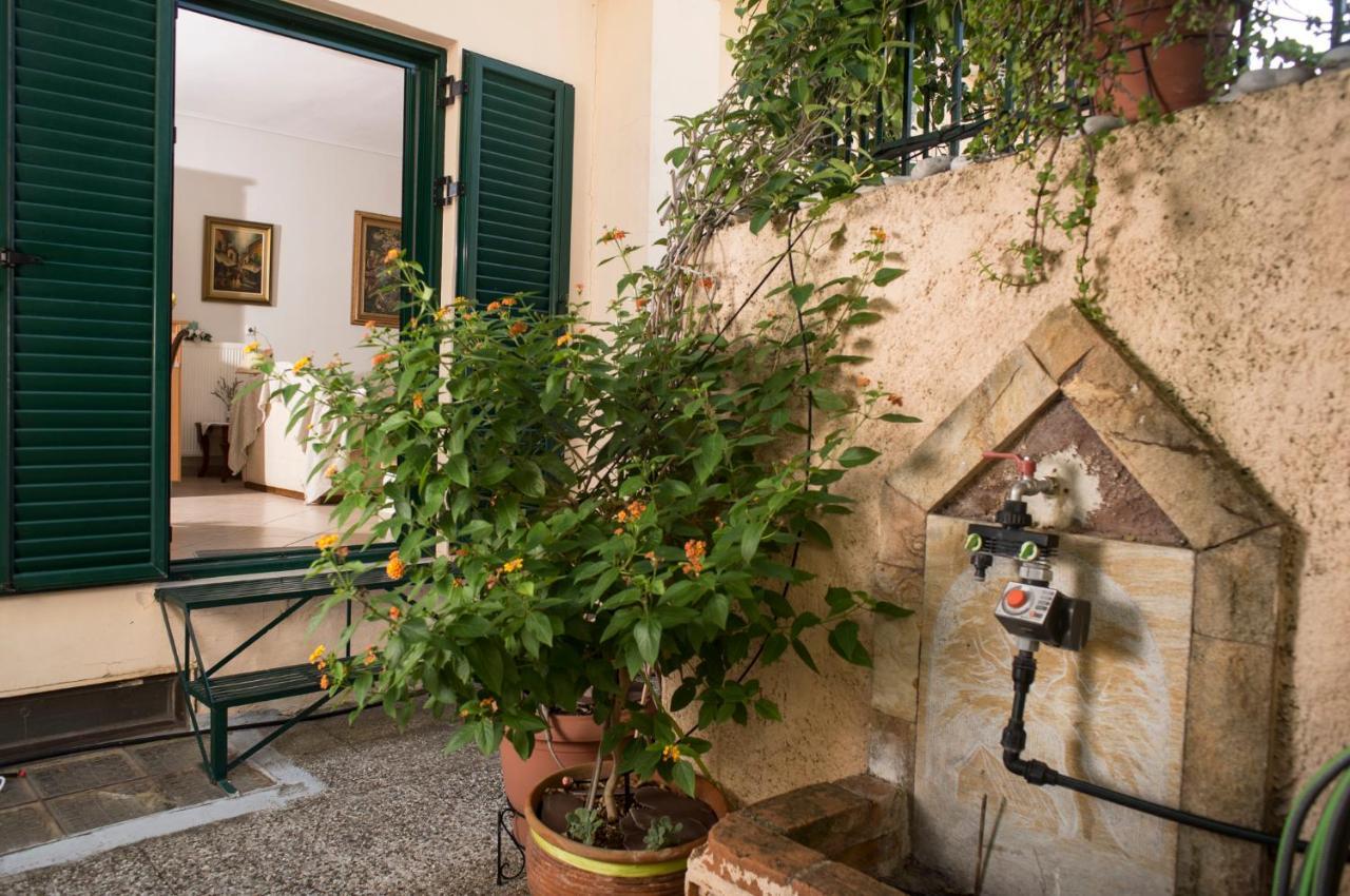 Maisonette With Garden In The Heart Of The Historical Kalamata Center 外观 照片